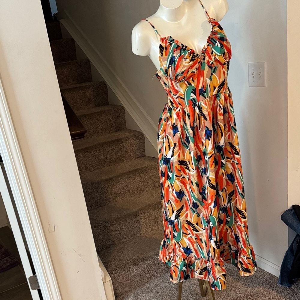 Tropical Leaf Print Maxi Dress